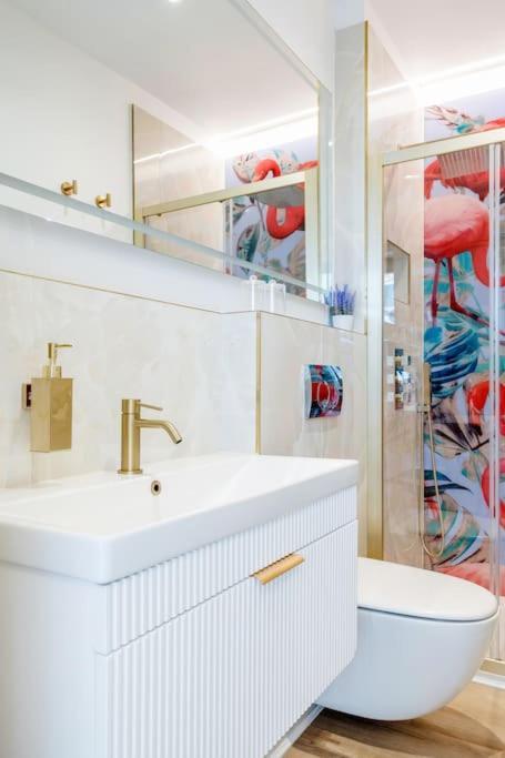 Вілла House 10 Mins To Tower Bridge Hot Tub & Parking Лондон Екстер'єр фото