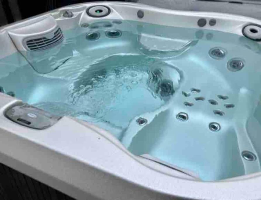 Вілла House 10 Mins To Tower Bridge Hot Tub & Parking Лондон Екстер'єр фото